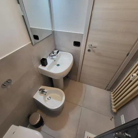 Apartamento Di Fronte All'ospedale