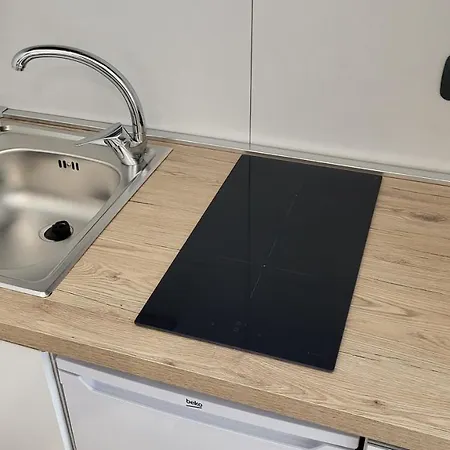 Apartamento Di Fronte All'ospedale *