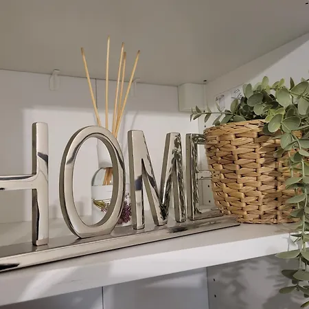 Di Fronte All'ospedale